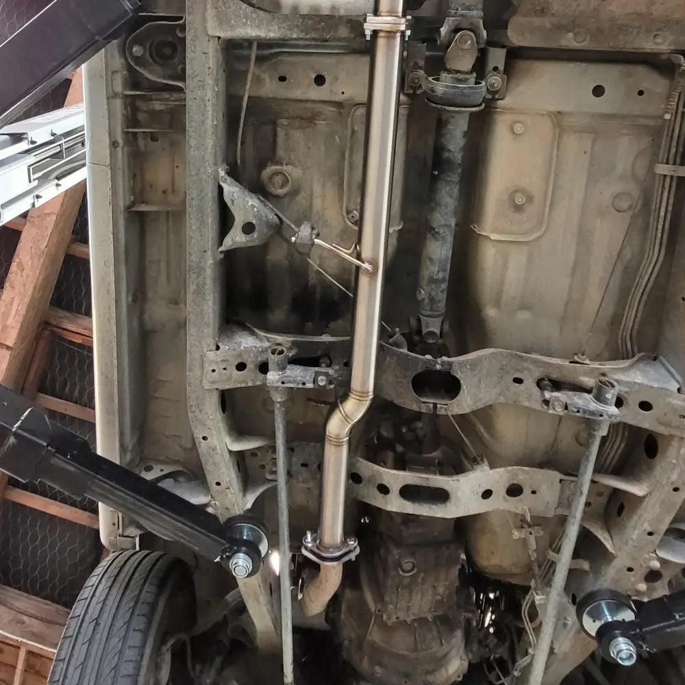 Ford Courier 1998-2006 2.5’’ Mid Pipe