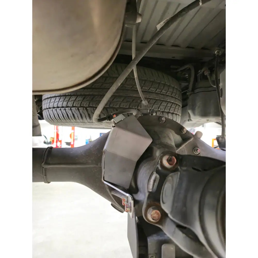 Mitsubishi Triton Rear Diff Locker Guard - Bash Plate