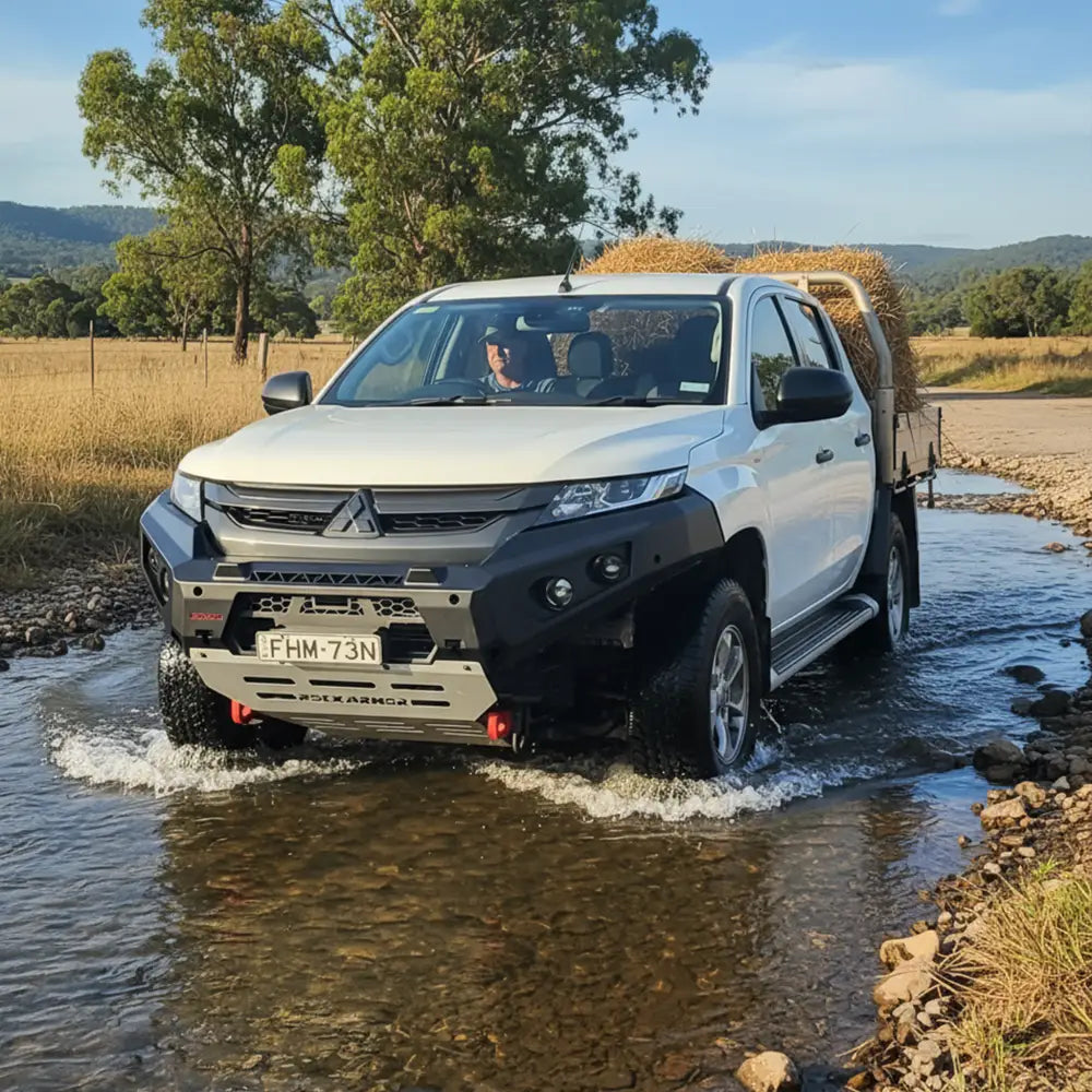 Rockarmor Gt Hoopless Steel Bullbar - Mitsubishi Triton Mr 12/2018 - 02/2024 (Full Bar Replacement) - Winch Bar