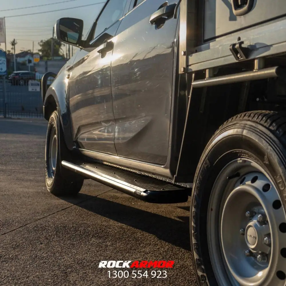 Rockarmor Steel Rockslider Side Steps - Isuzu Dmax 08/20+