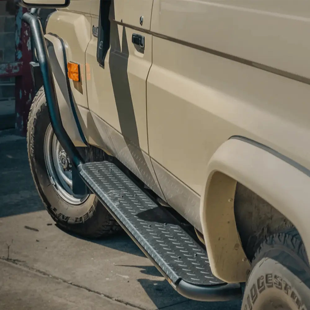 Rockarmor Steel Rockslider Side Steps - Toyota Landcruiser 78 Series V8 Troop Carrier 2007+
