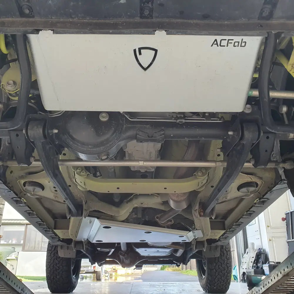 Suzuki Jimny 2018+ Transfer case bash plate - Bash plate