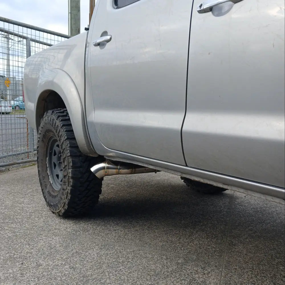 Toyota Hilux N70 4’’ Dumpy Side Exit