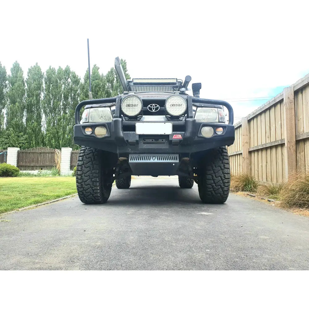 Toyota Hilux Surf KZN130/KZN167 Bash Plate 1989-2004 - Front plate - Bash plate