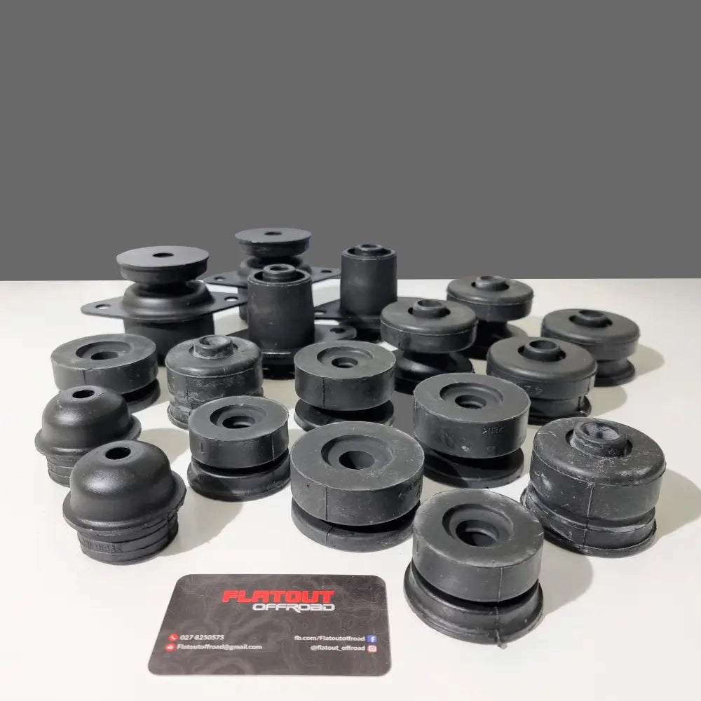 Toyota Landcruiser 100 / 105 Series Body mount bushing kit 1998 to 2007