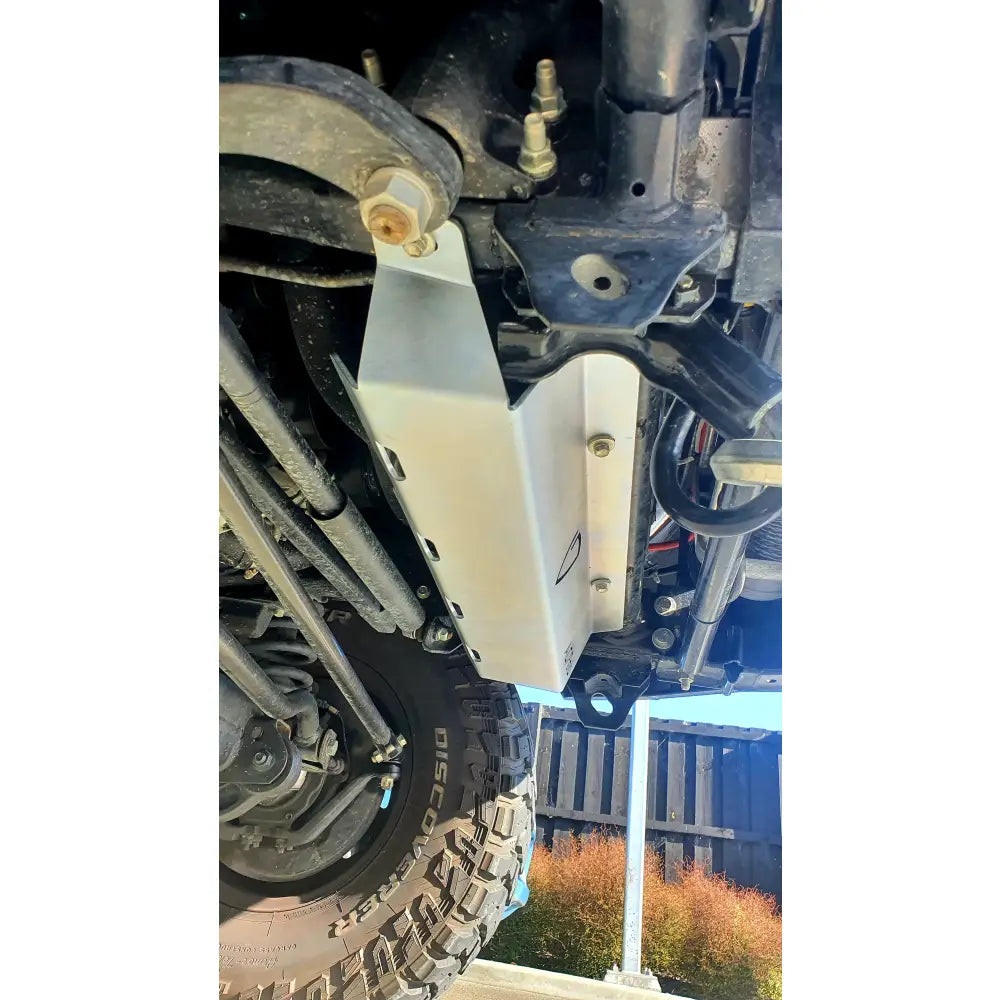 Toyota Landcruiser 76/78/79 series Radiator Guard VDJ 1GD-FTV - Bash plate