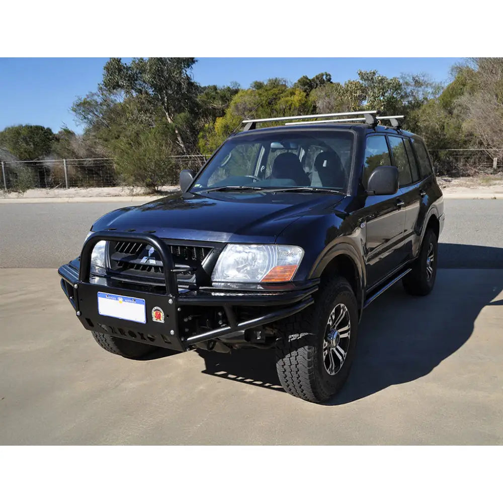 XROX Bull Bar to suit Mitsubishi Pajero NM/NP 2000-2006