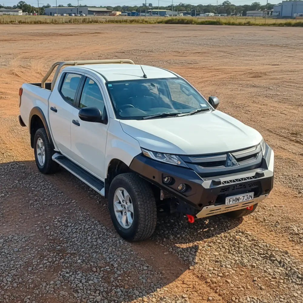 Rockarmor Gt Steel Hoopless Bullbar Combo Pack - Mitsubishi Mr Triton - Winch Bar Combo