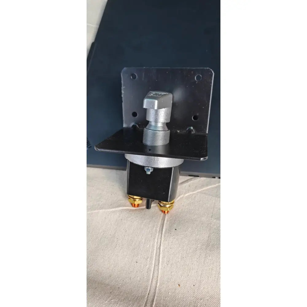 Rockarmor Premium Isolator Switch