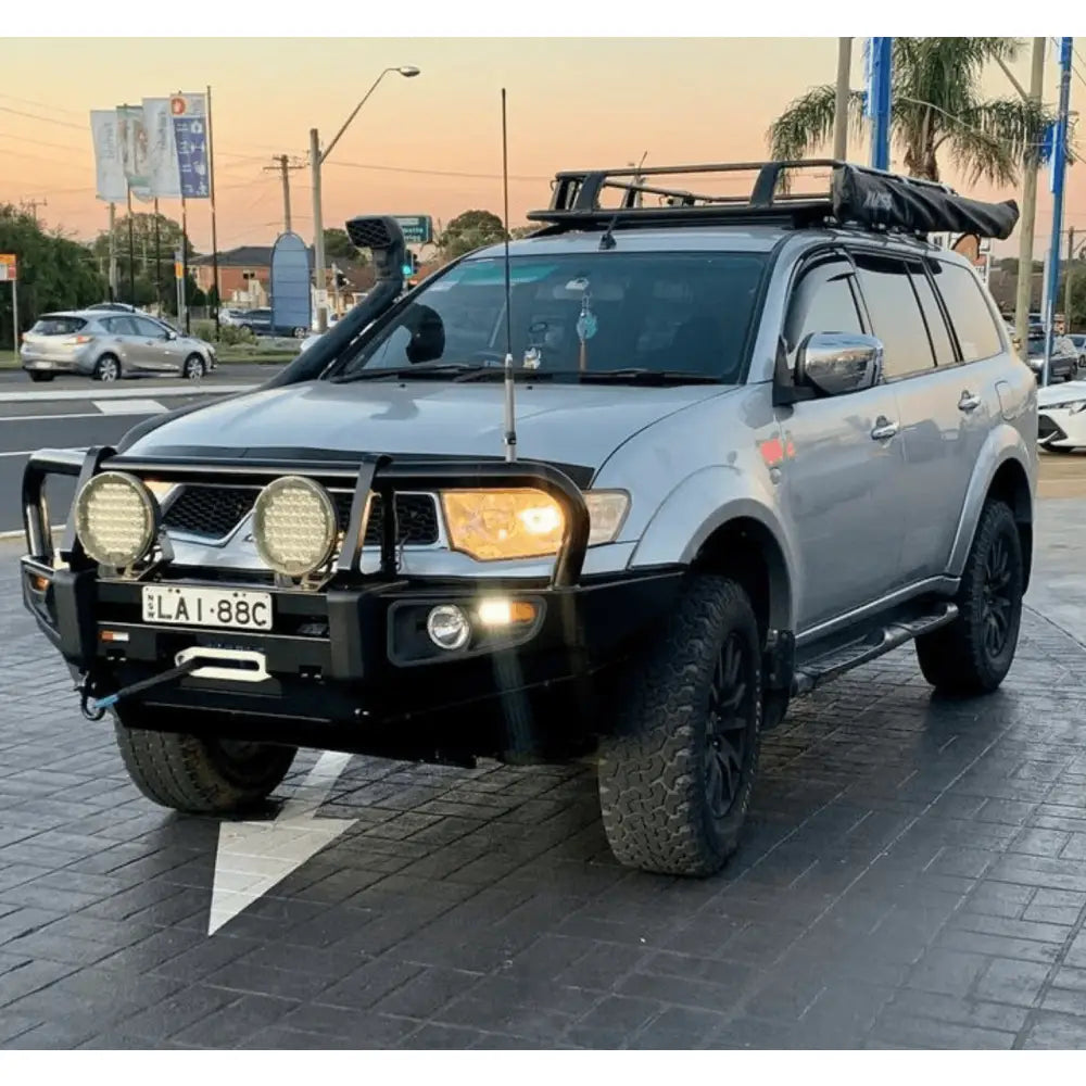 Rockarmor Premium Steel Bullbar - Mitsubishii Triton Challanger Pb / Pc 2009-2015 (Bumper Cut)