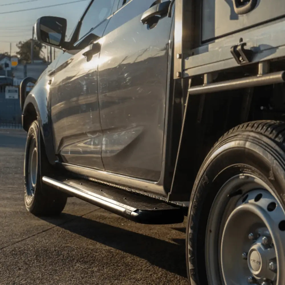 Rockarmor Steel Rockslider Side Steps - Isuzu Dmax 08/20+
