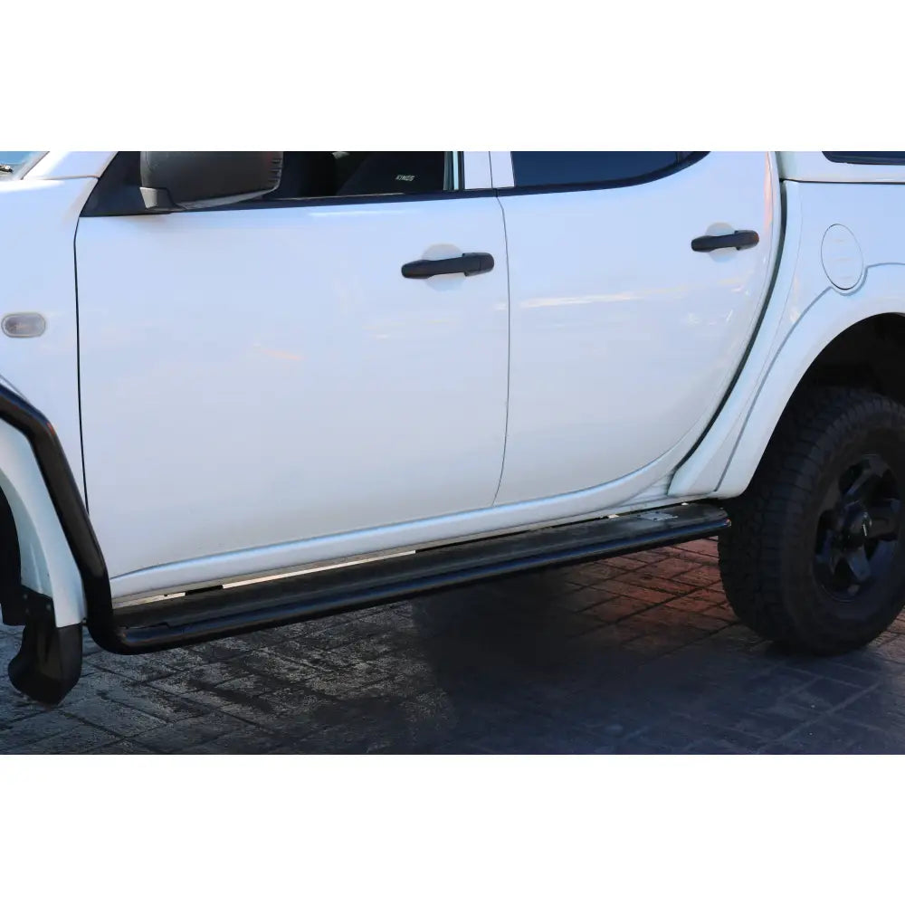 Rockarmor Steel Rockslider Side Steps - Mitsubishii Triton ML/MN 2006 - 2015