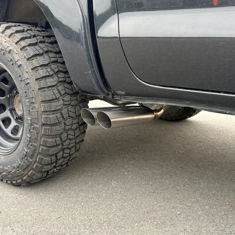 Toyota Hilux N70 3’’ Shotgun Tip Side Exit