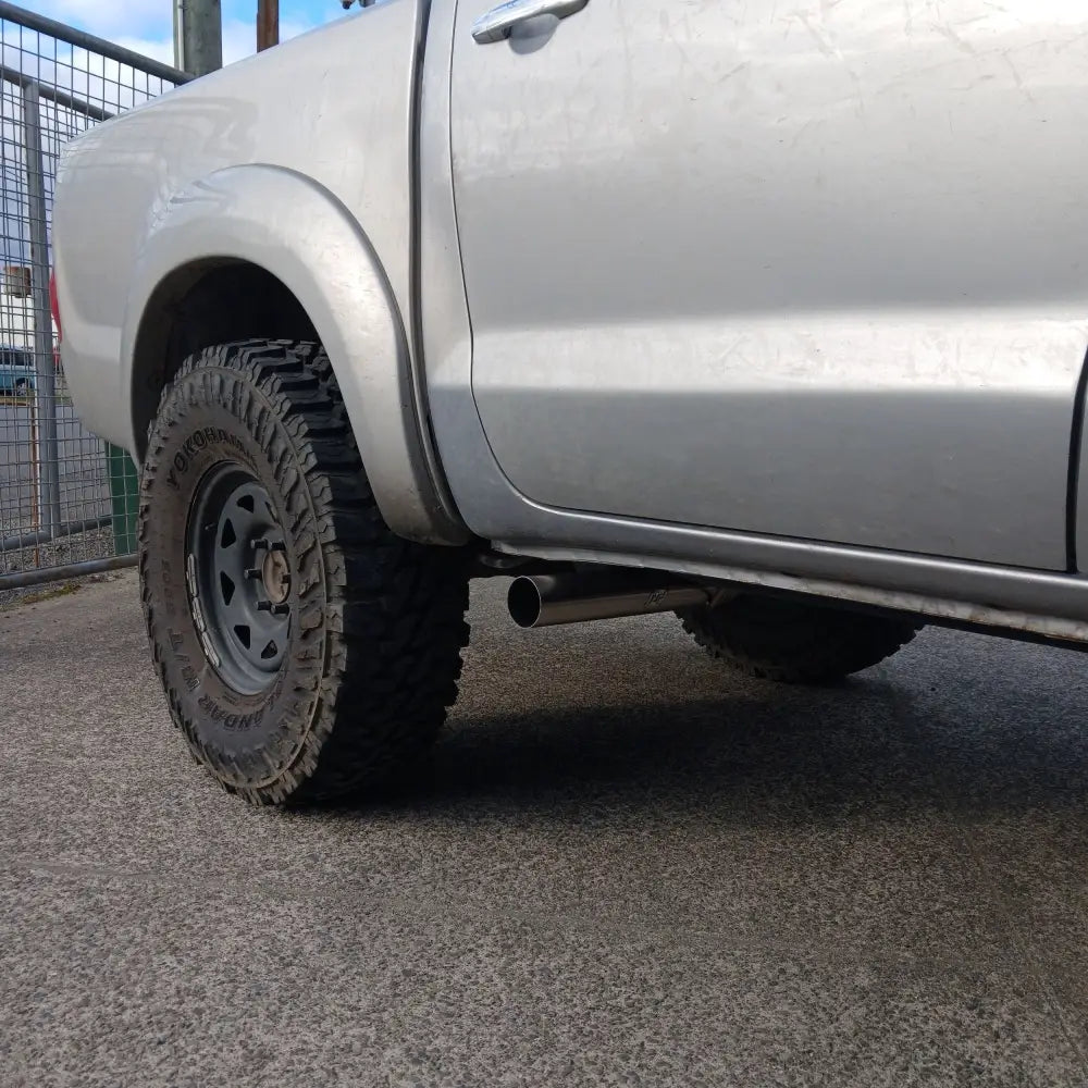 Toyota Hilux N70 3’’ Straight Side Exit