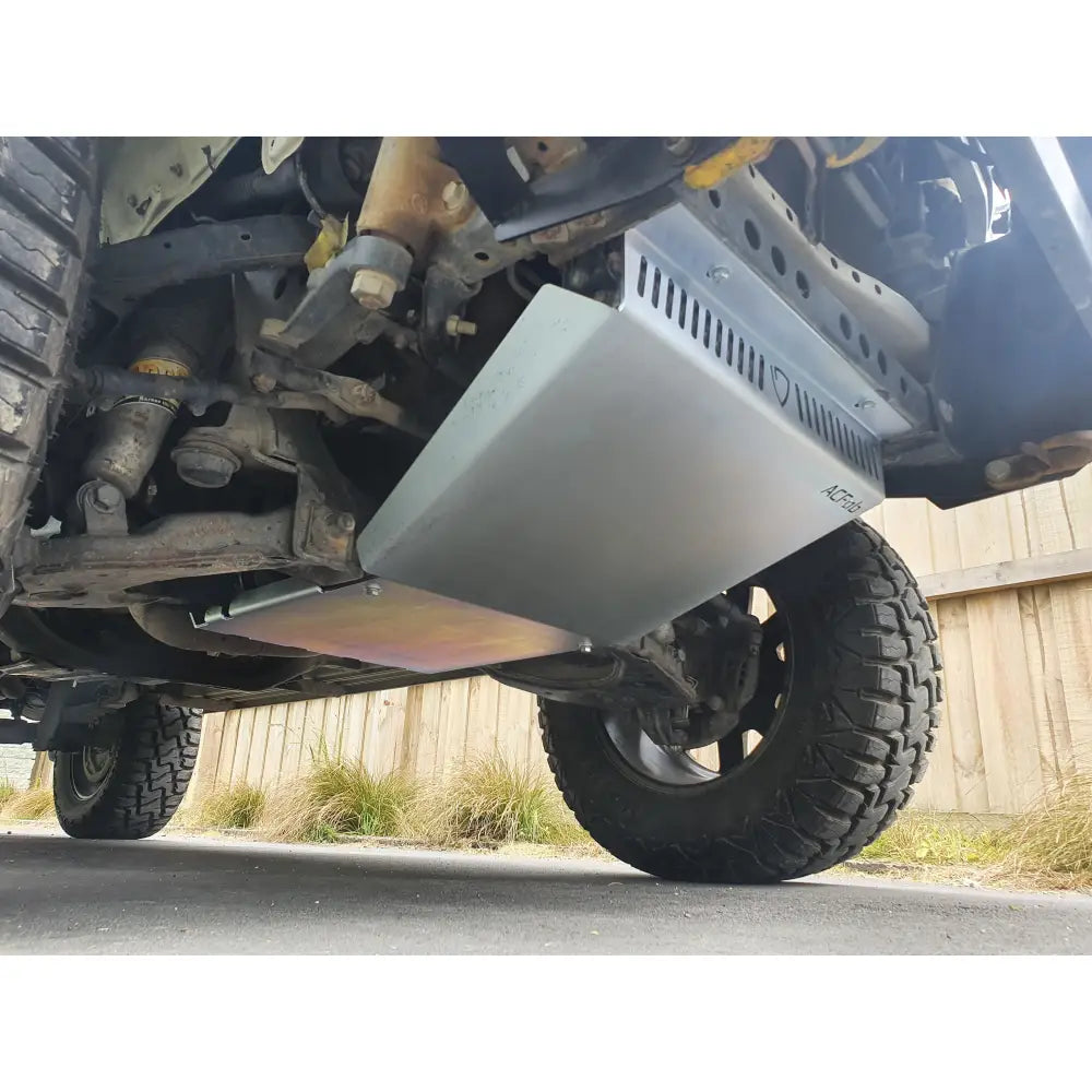 Toyota Hilux Surf KZN130/KZN167 Bash Plate 1989-2004 - Front plate - Bash plate