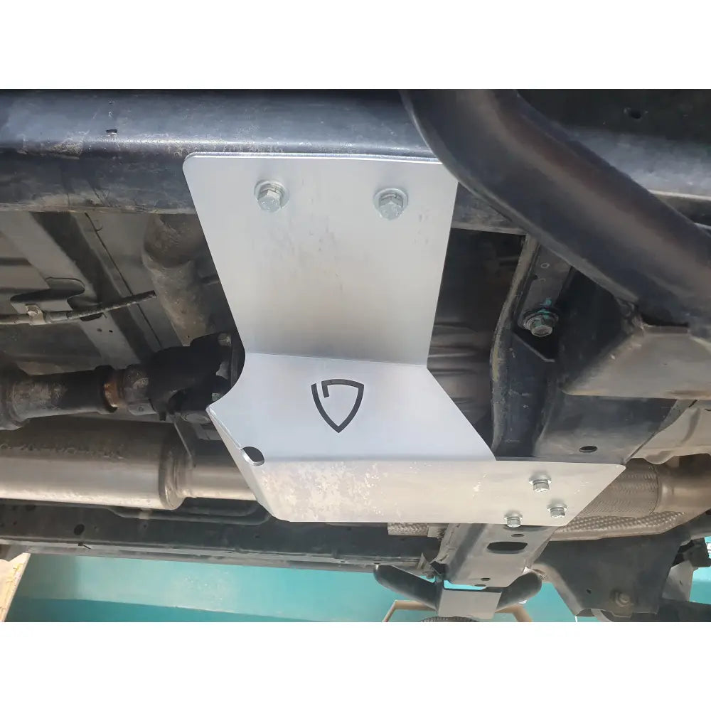 Toyota Landcruiser Transfer case guard VDJ 76/78/79 series - Bash Plate